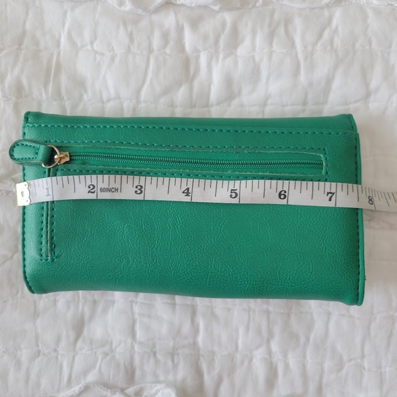 Kelly Green and Gold Hardware Wallet NWOT Faux Leather - Picture 9 of 10